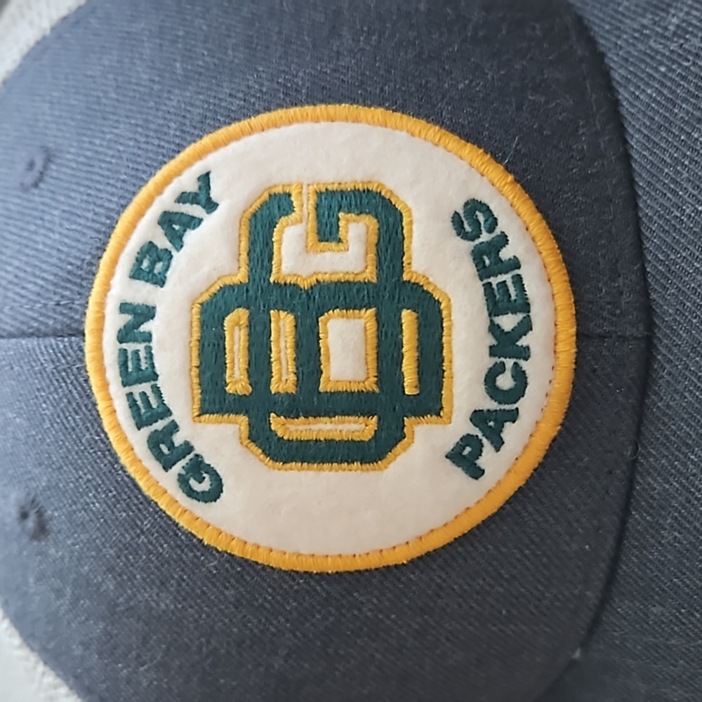 NWOT - Green Bay Packers Vintage Logo Cap - Picture 2 of 7